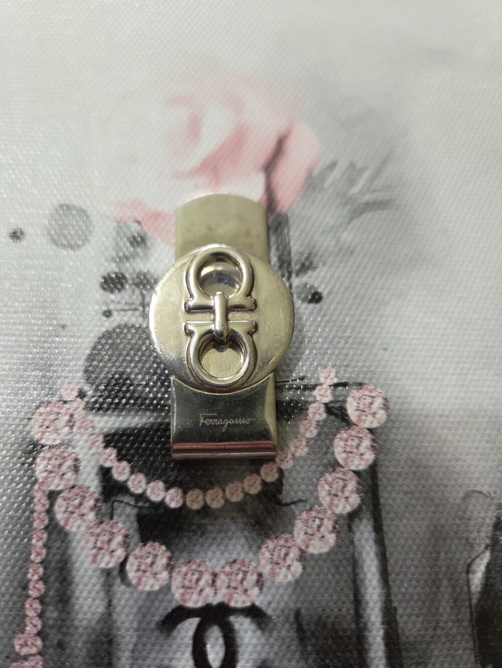 Salvatore Ferragamo Silver-tone Gancini Money Clip